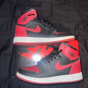 Jordan 1 patent leather breds size 7